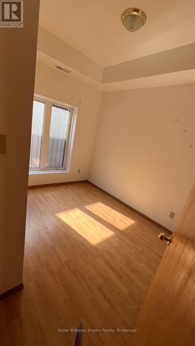 61 Hastings Street N Property Photo 16