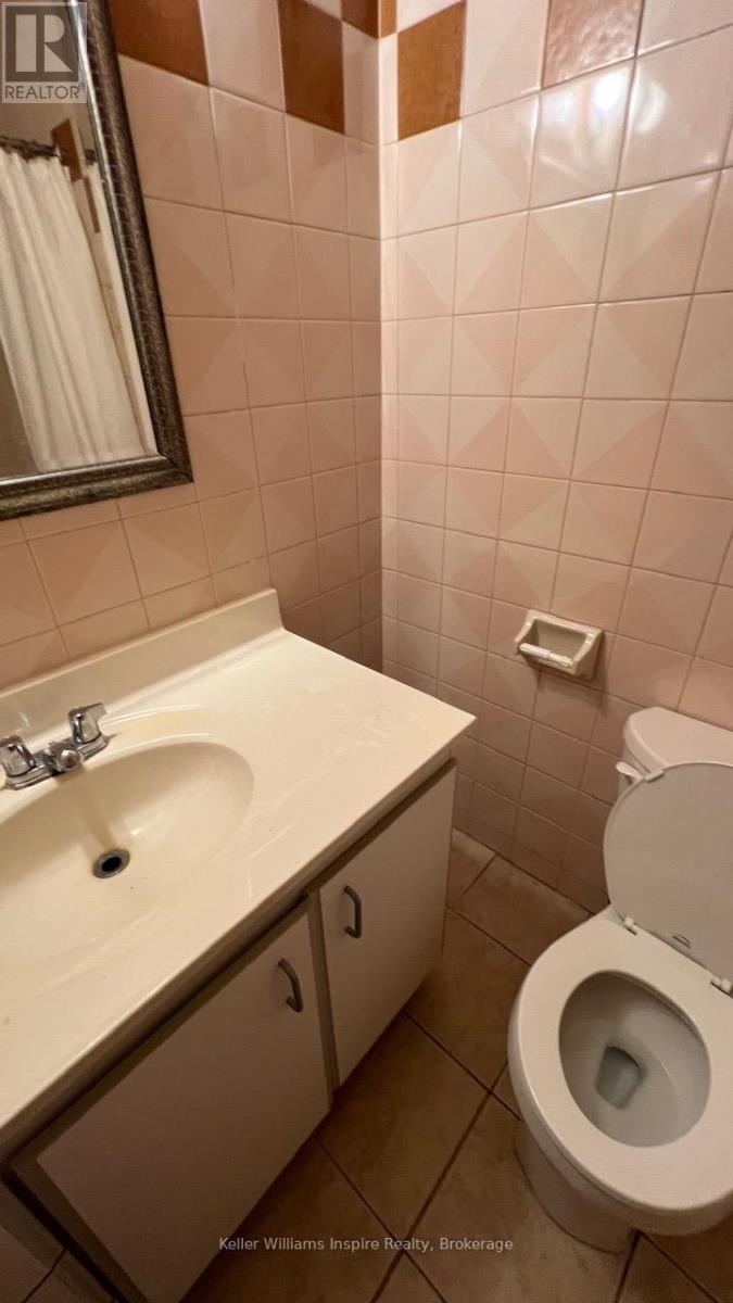 61 Hastings Street N Property Photo 23