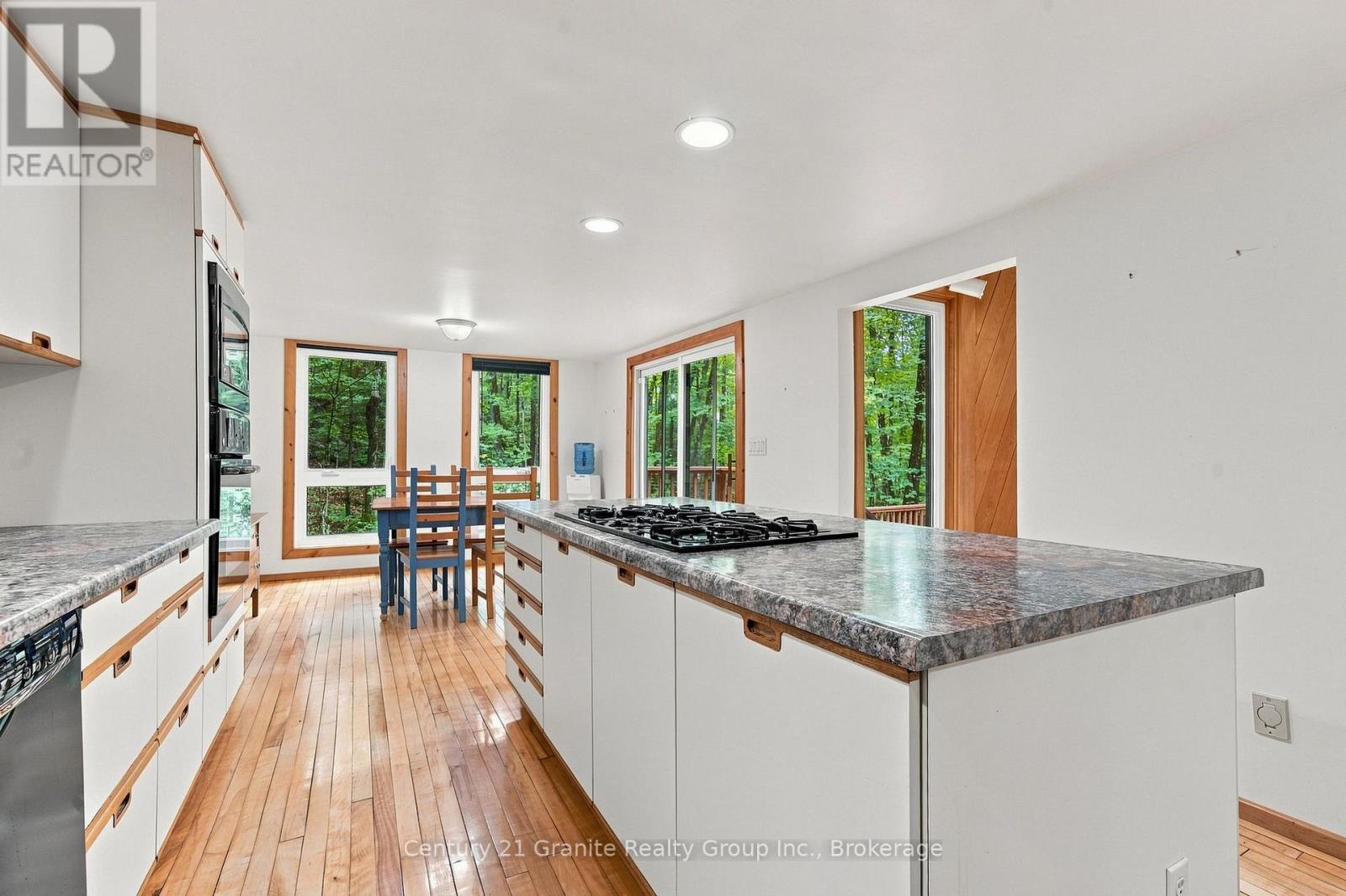 1131 Kanawa Lane Property Photo 8