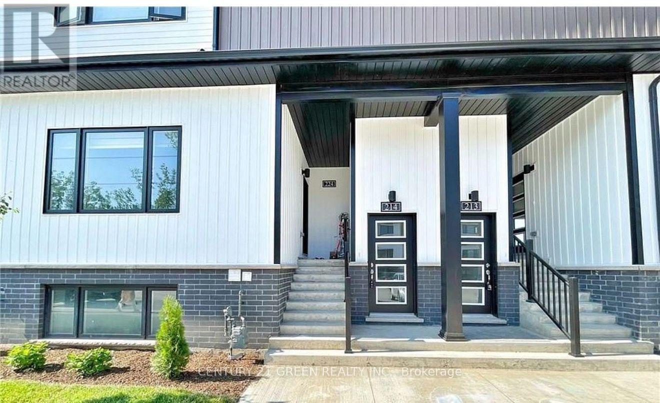 214 - 4263 Fourth Avenue Property Photo 1