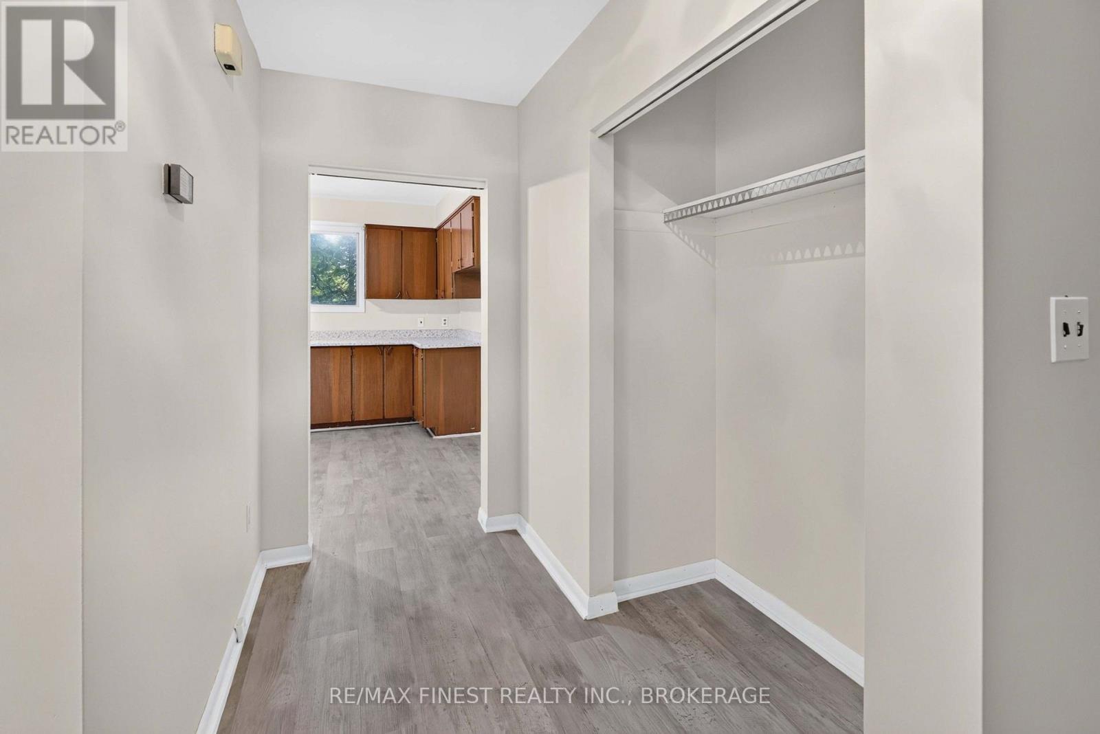 92 Cliff Crescent Property Photo 19