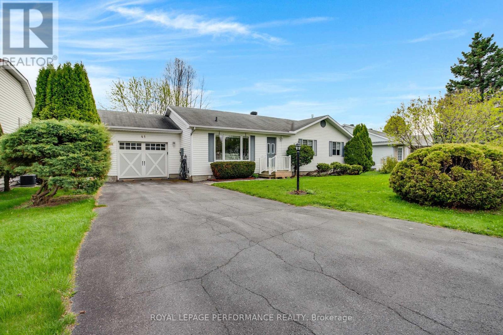 6277 Macrae Court Property Photo 1