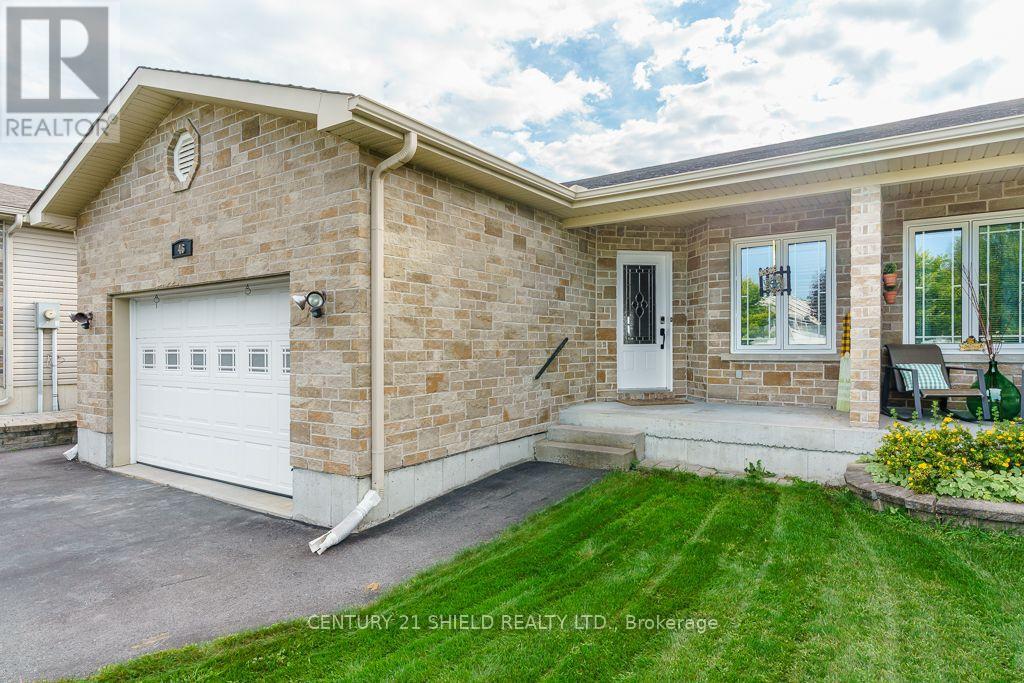 46 Sunset Boulevard Property Photo 1