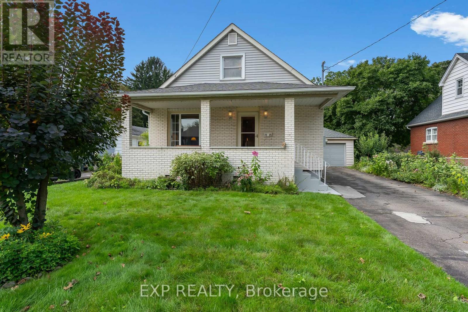 3945 St Peter Avenue Property Photo 1
