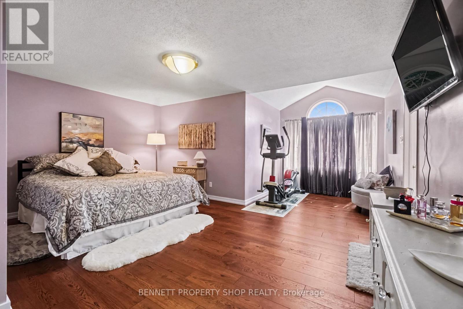 21 Summerwind Crescent Property Photo 12
