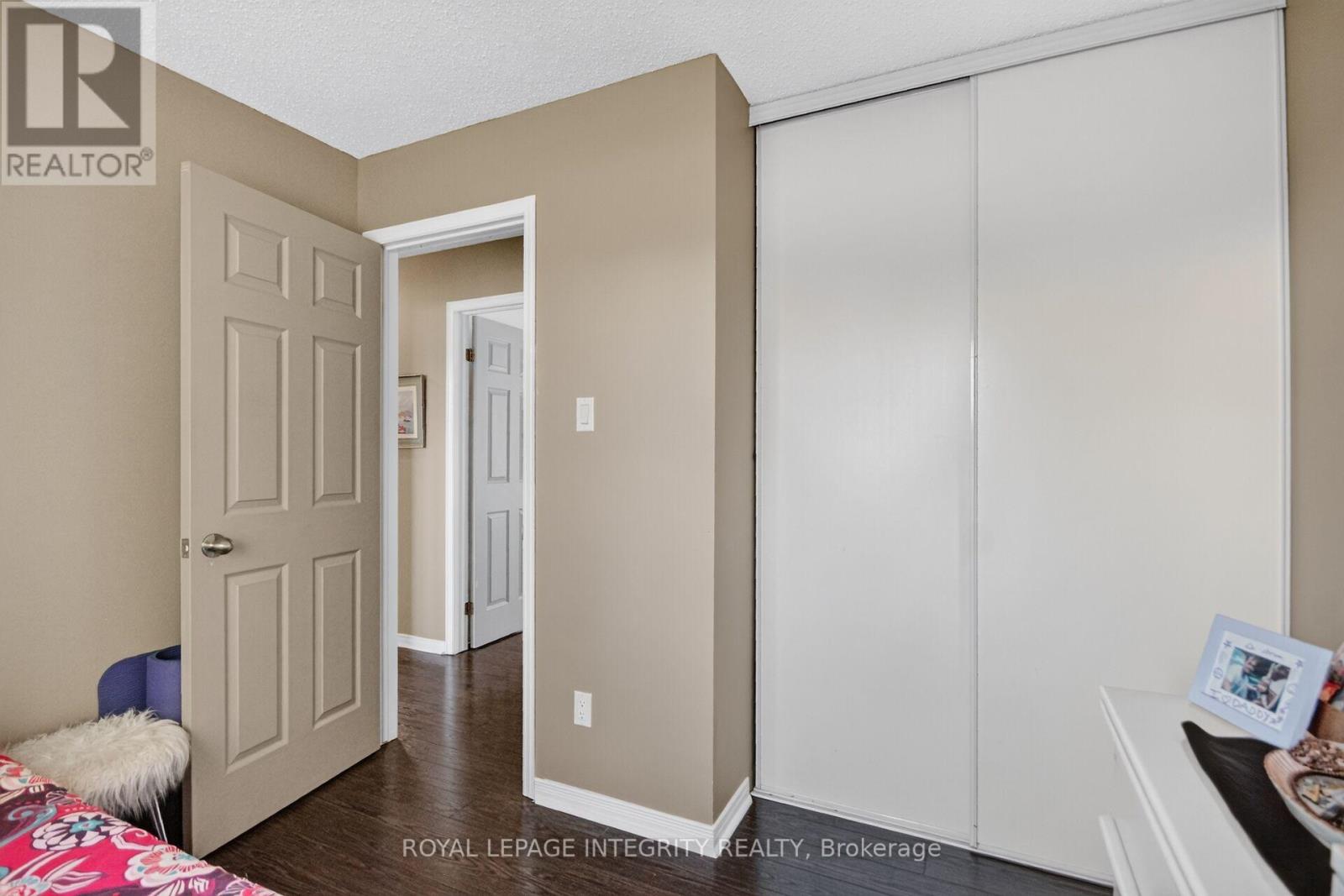 2913 Danbury Way Property Photo 26