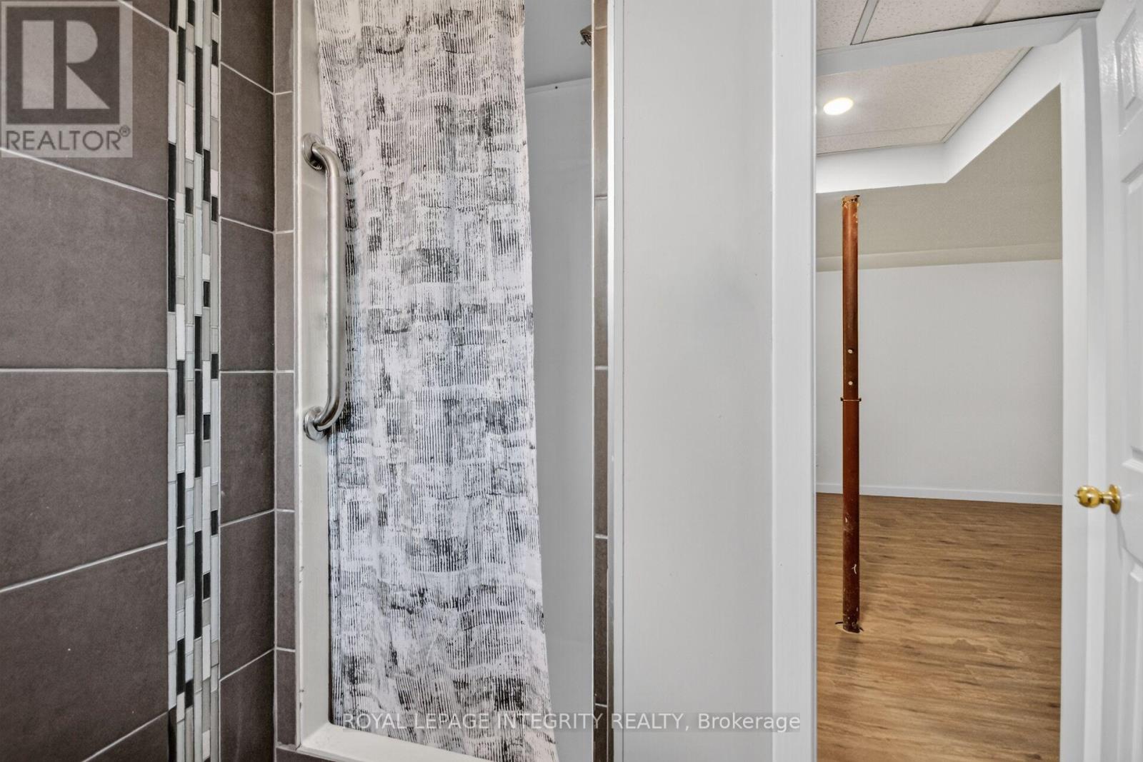 2913 Danbury Way Property Photo 36