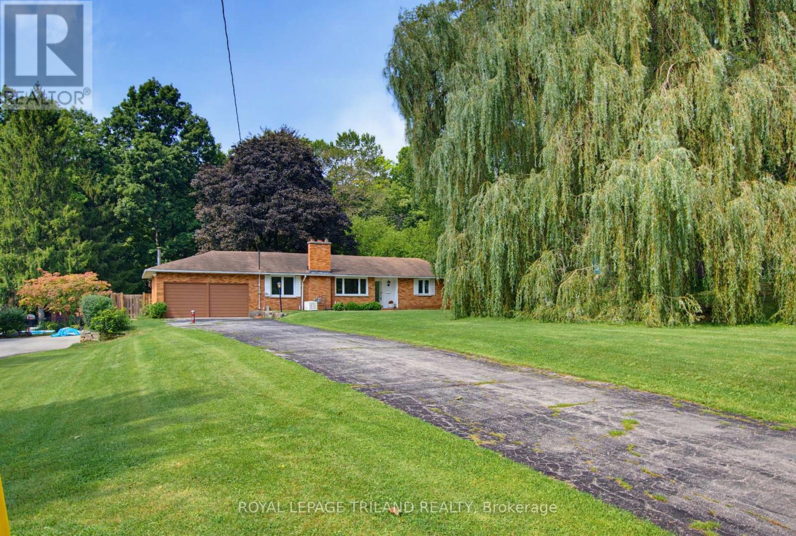 6267 Sunset Road Property Photo 2