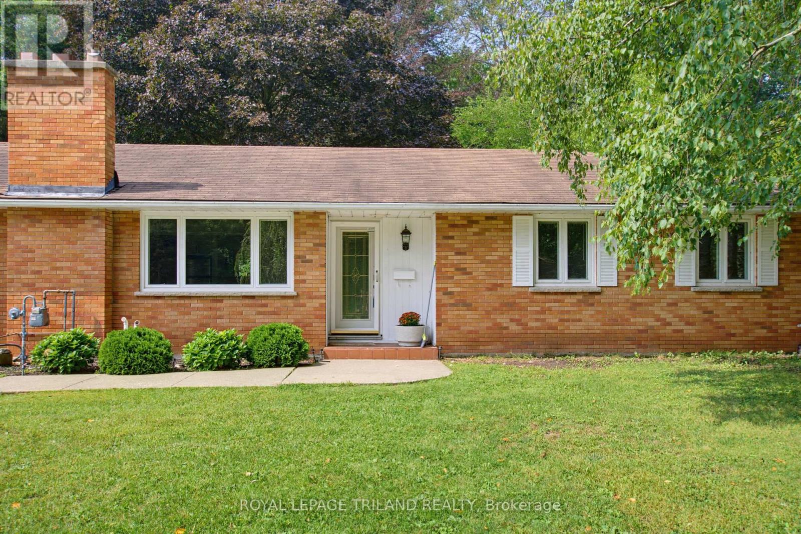 6267 Sunset Road Property Photo 4