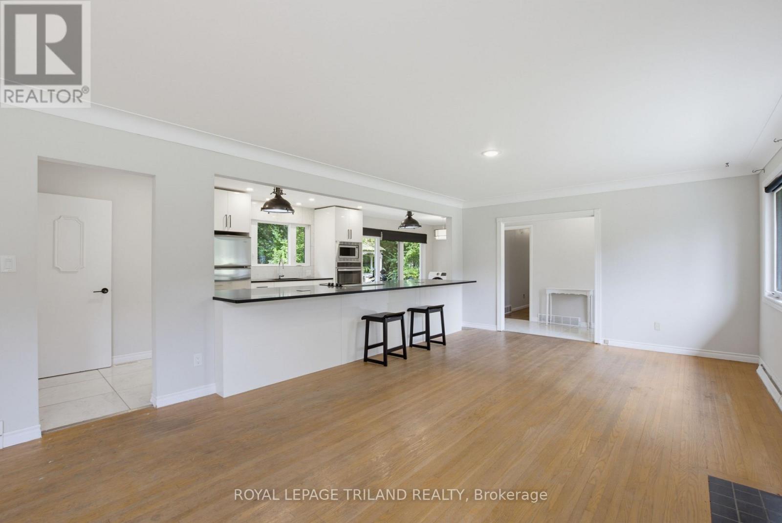 6267 Sunset Road Property Photo 10