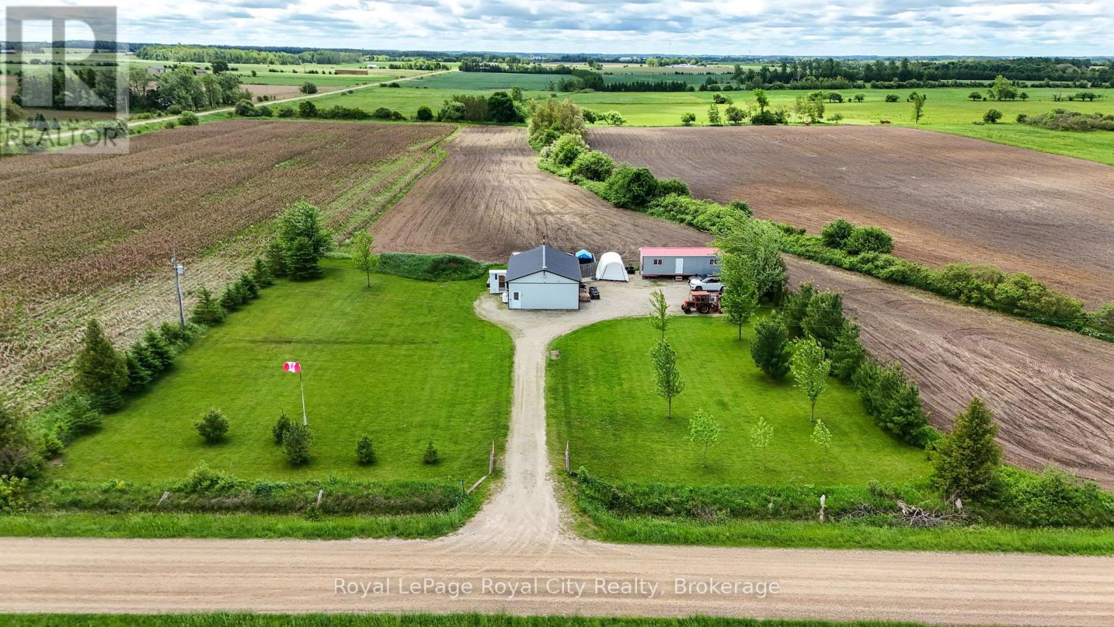7793 Sideroad 8 Side Road E Photo de la propriété 1