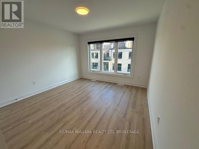 31 - 292 Vine Street Property Photo 6