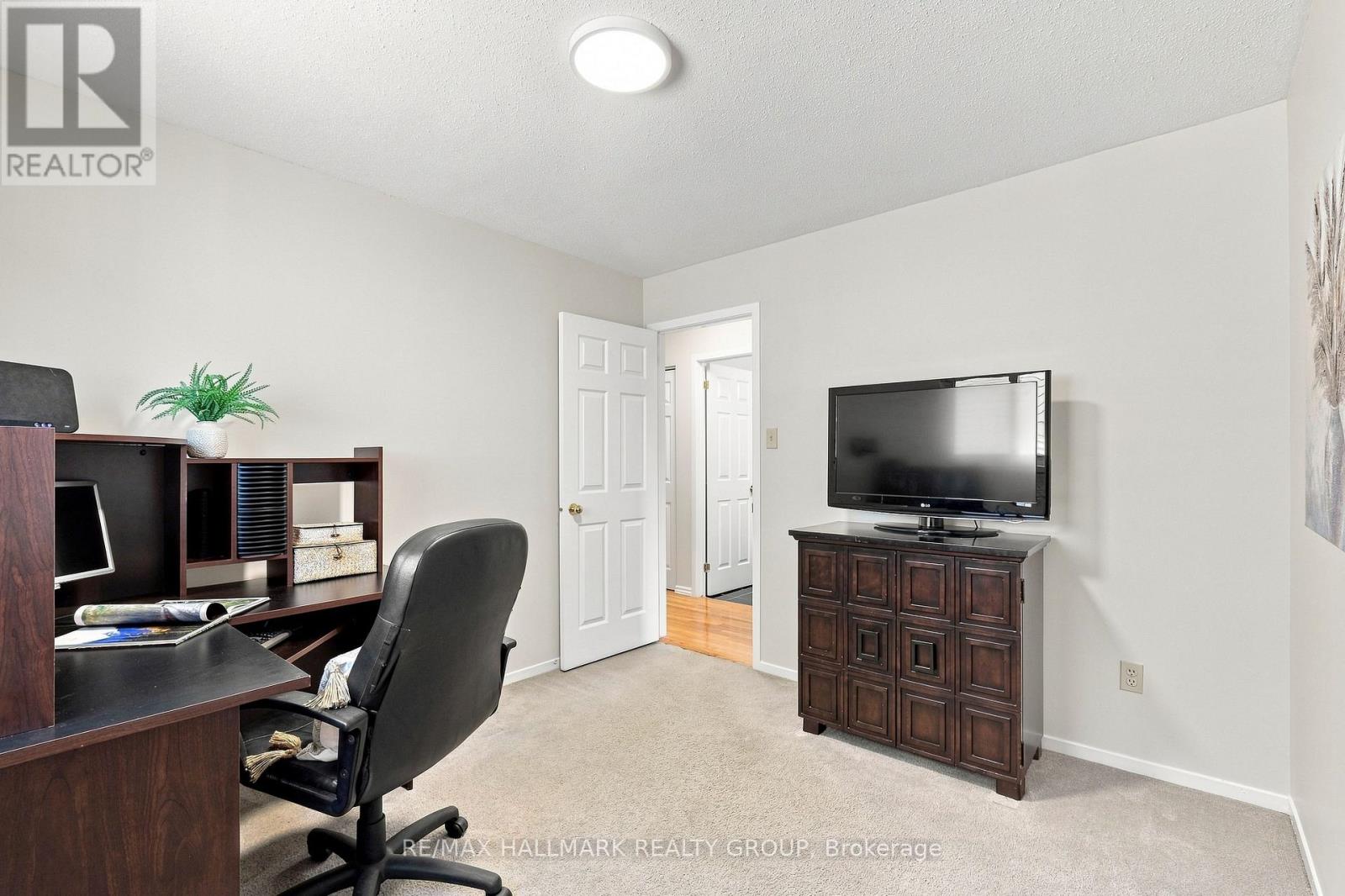 609 Tourelle Drive Property Photo 27