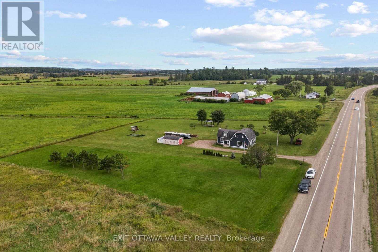 38922 41 Highway Property Photo 1