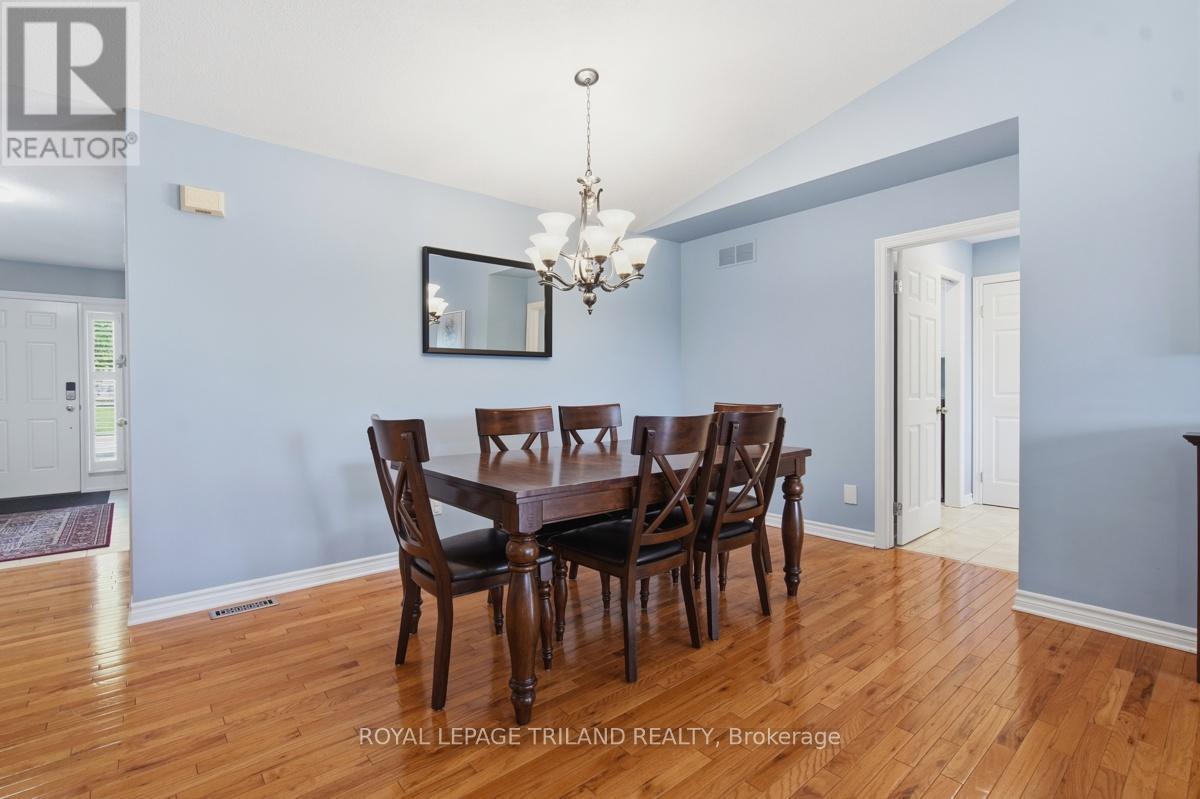 1731 Fiddlehead Place Property Photo 6