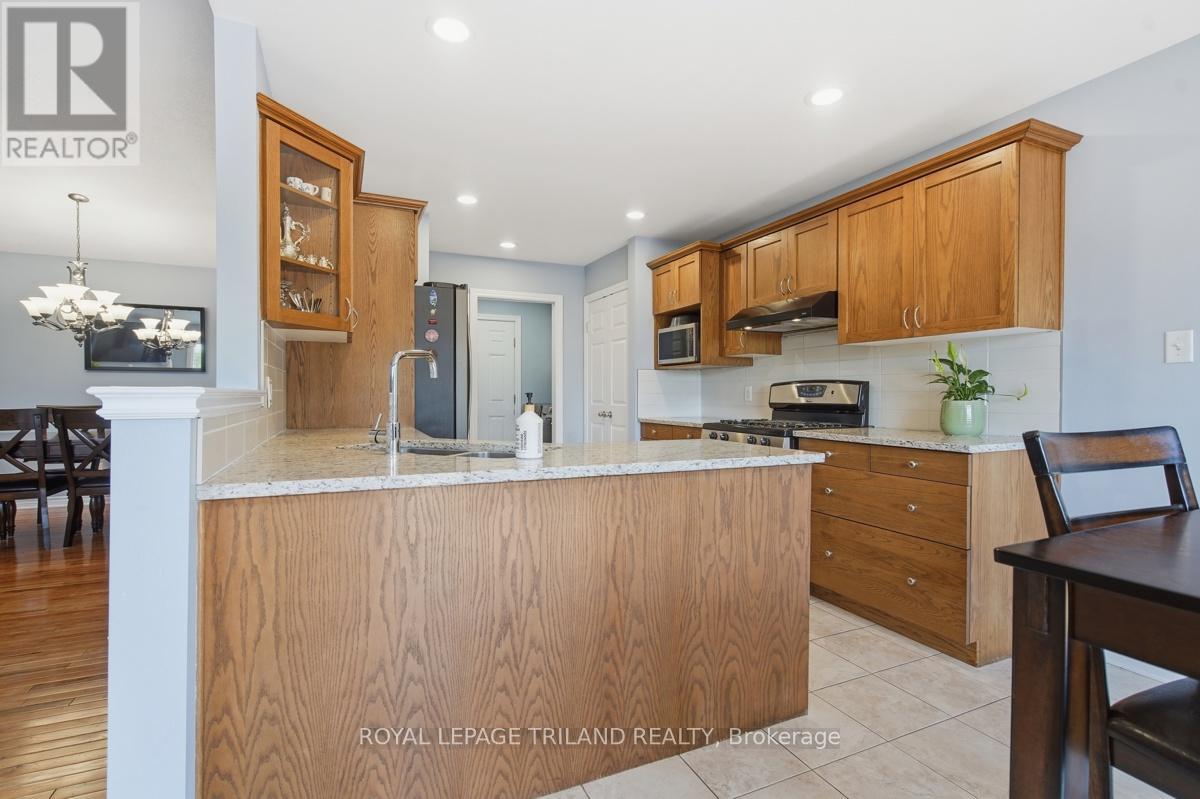 1731 Fiddlehead Place Property Photo 12