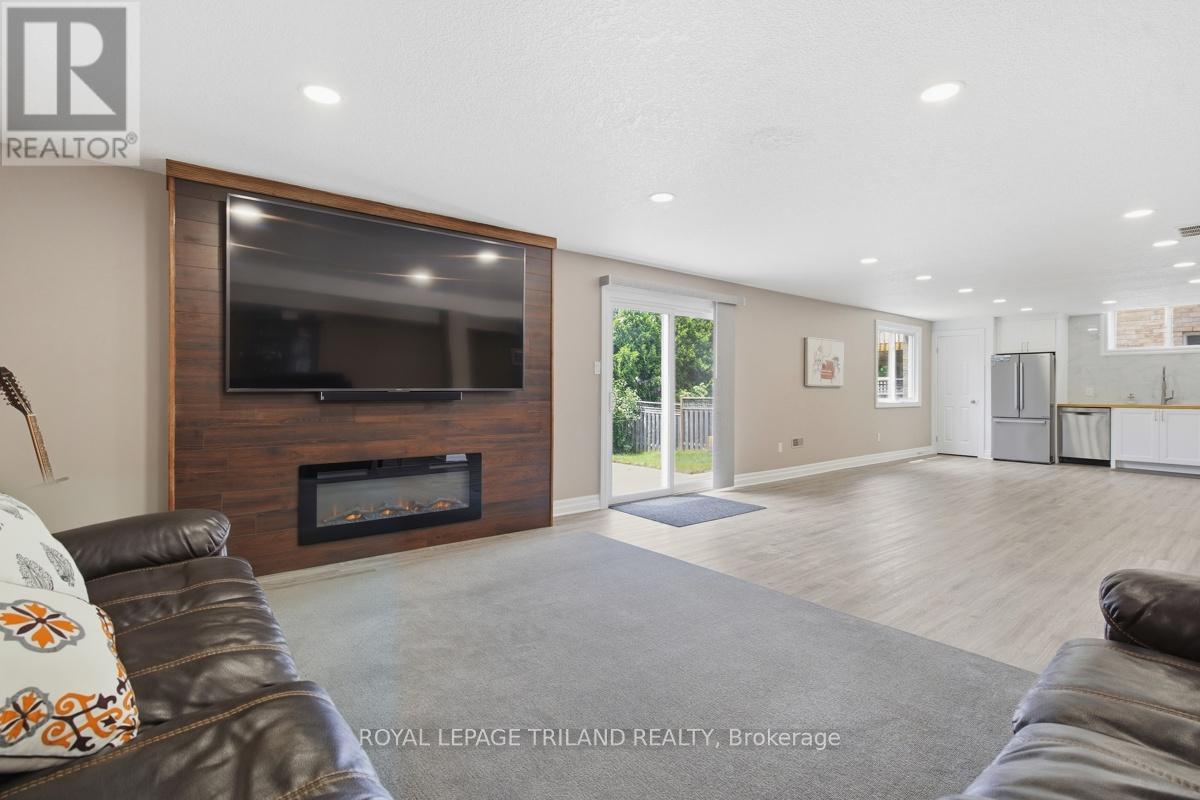 1731 Fiddlehead Place Property Photo 29