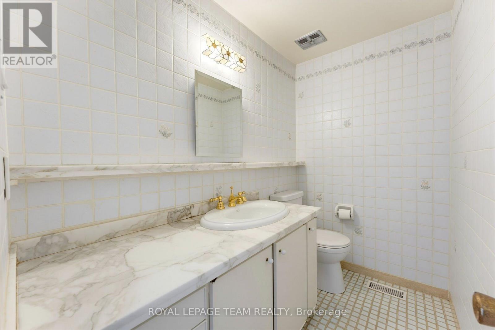115 Beaver Ridge Property Photo 12