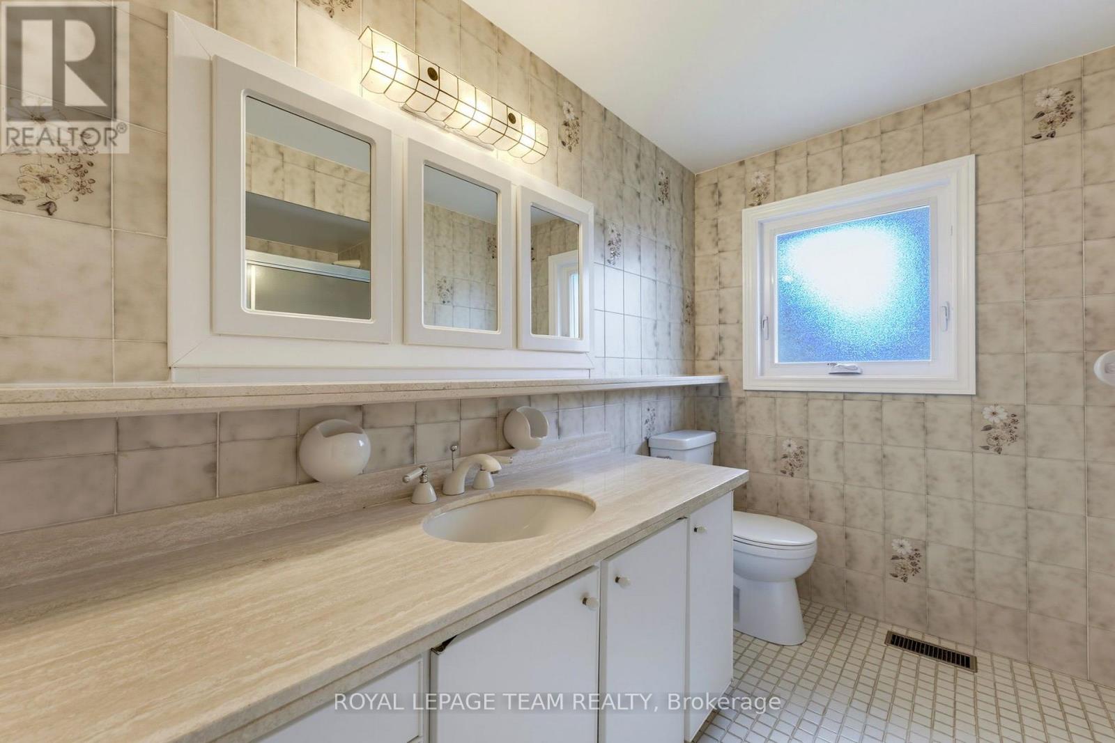 115 Beaver Ridge Property Photo 19