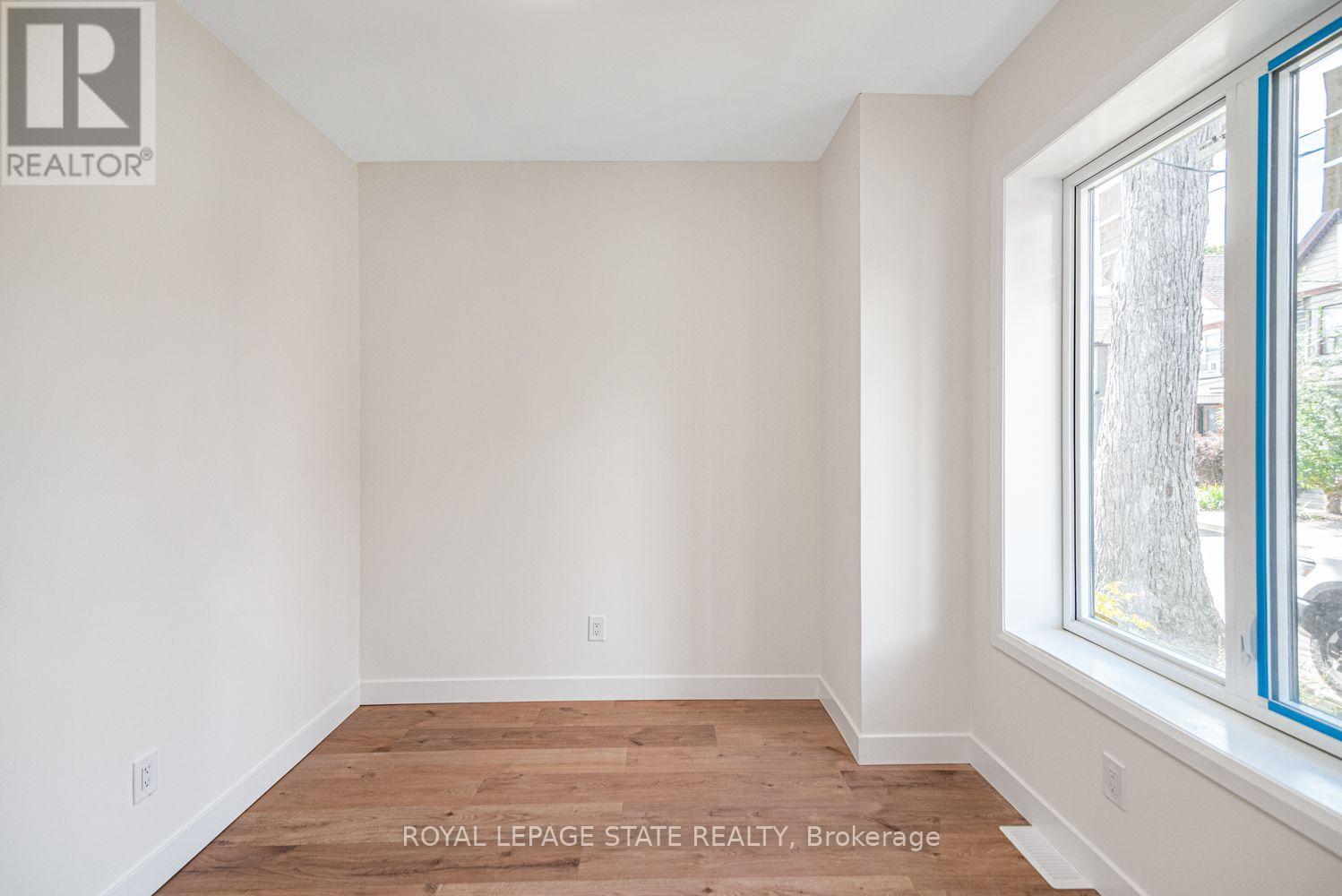 60 William Street Property Photo 16