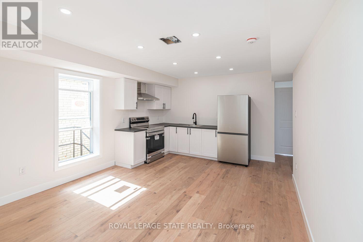 60 William Street Property Photo 27