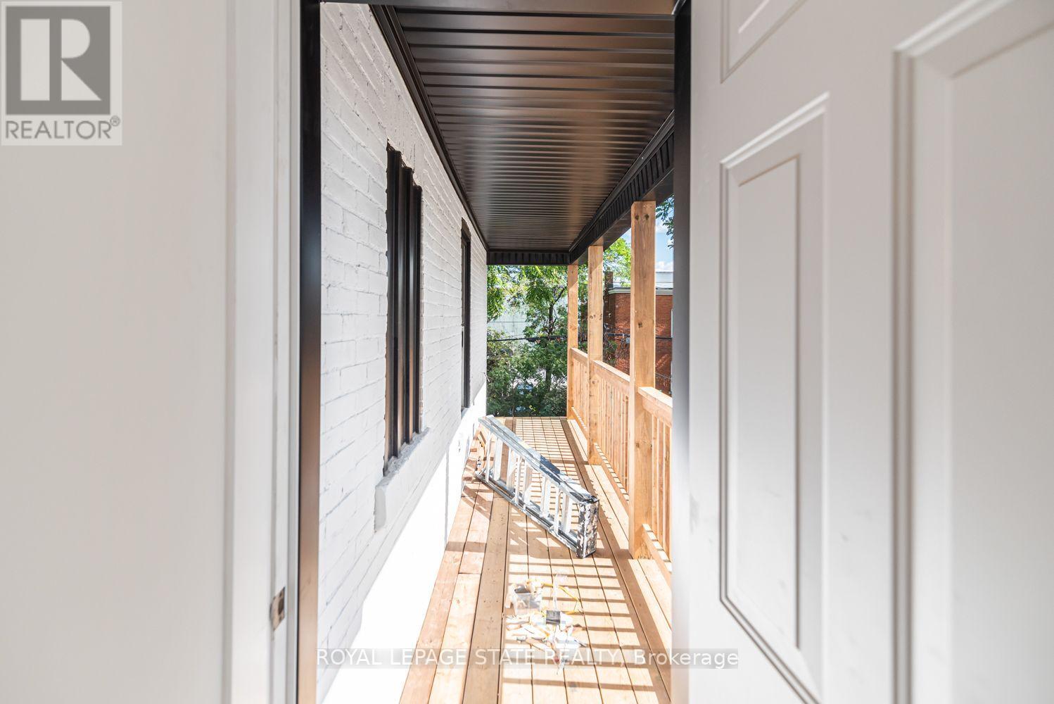 60 William Street Property Photo 39