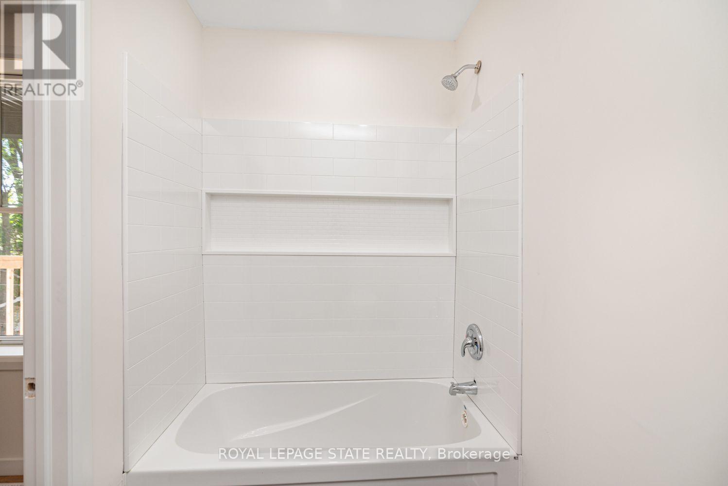 60 William Street Property Photo 41