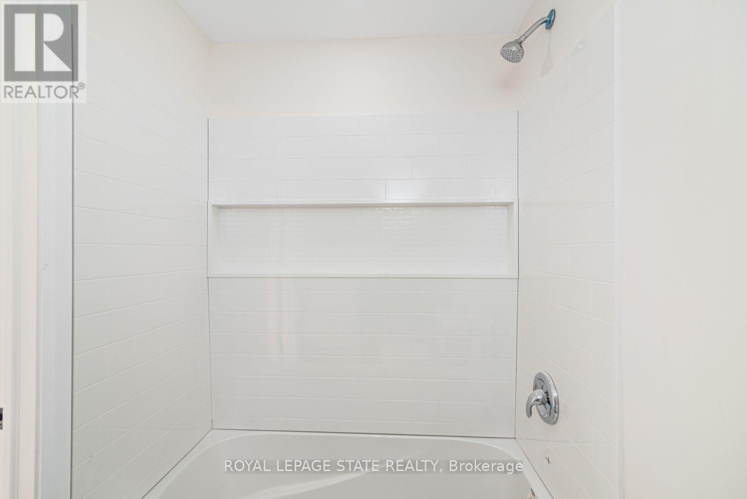 60 William Street Property Photo 44