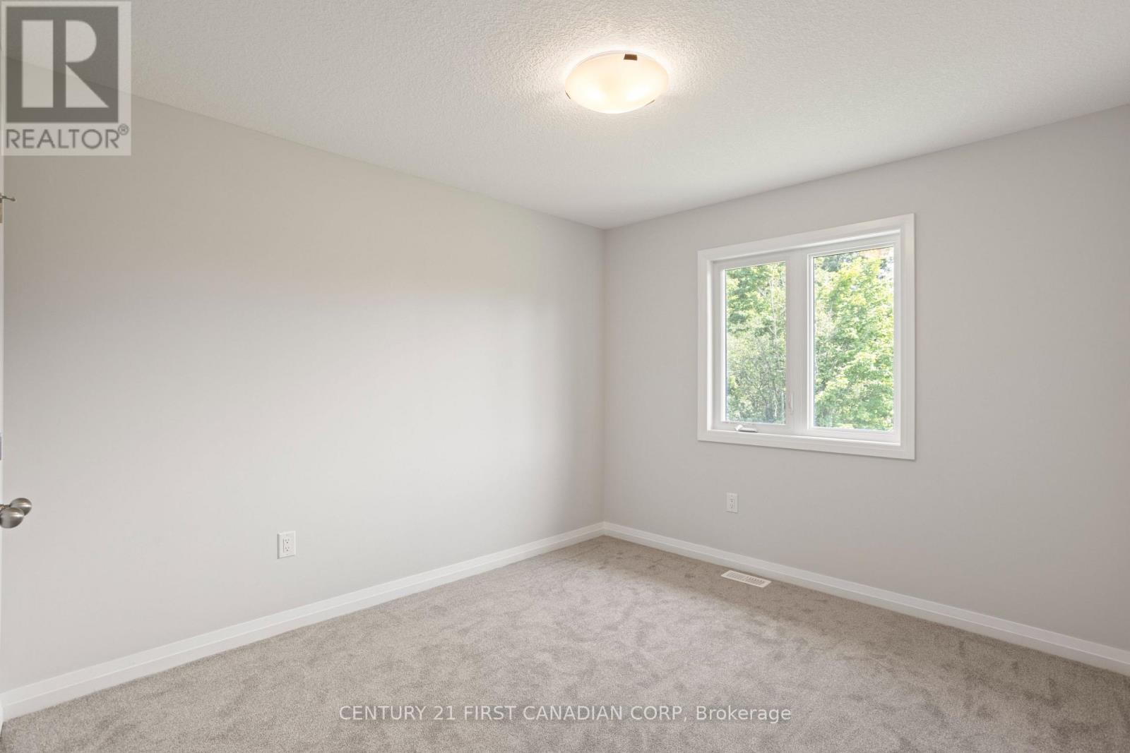 6882 Heathwoods Avenue Property Photo 21