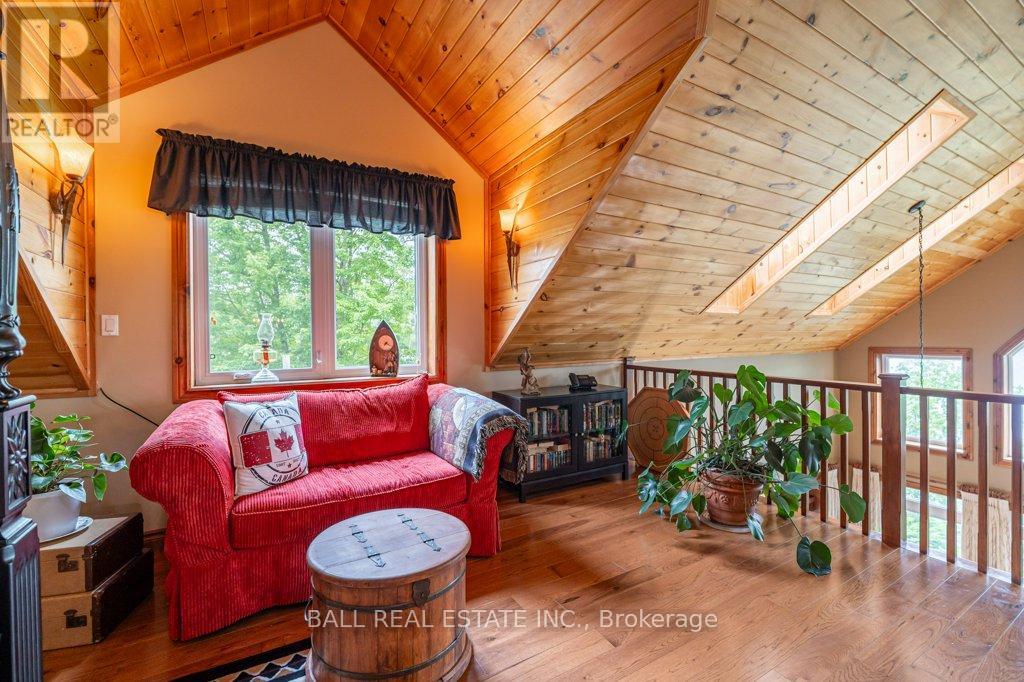 32 Shadowood Lane Property Photo 25