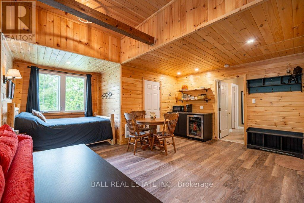 32 Shadowood Lane Property Photo 27