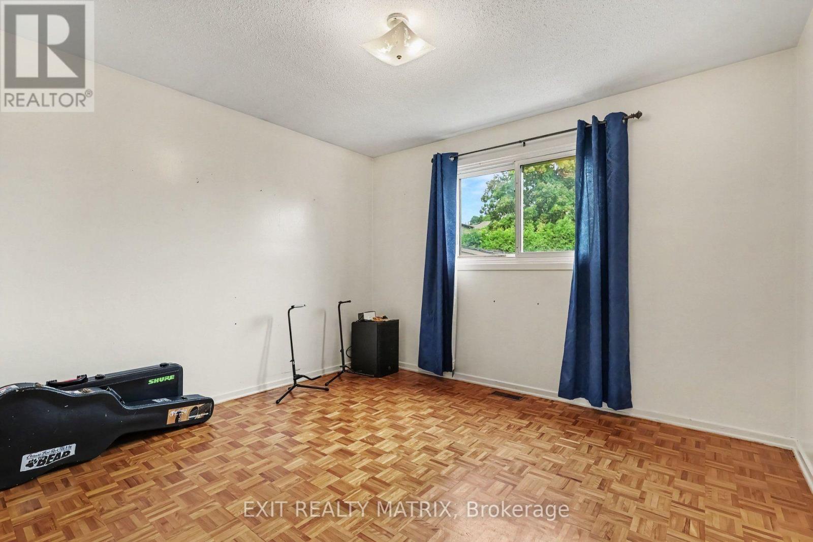 1887 Elmridge Drive Property Photo 21