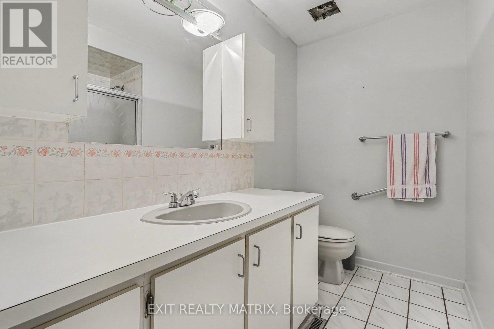 1887 Elmridge Drive Property Photo 22