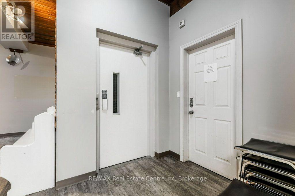 280 St Patrick Street W Property Photo 20