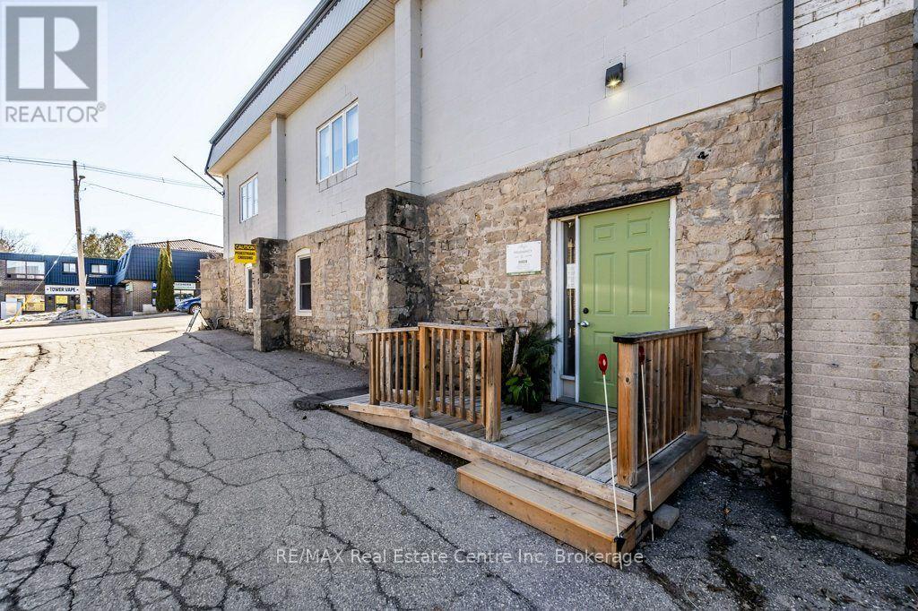 280 St Patrick Street W Property Photo 33