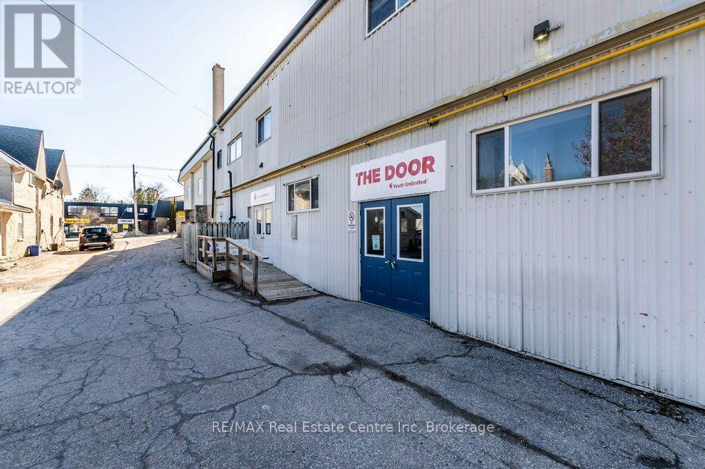 280 St Patrick Street W Property Photo 35