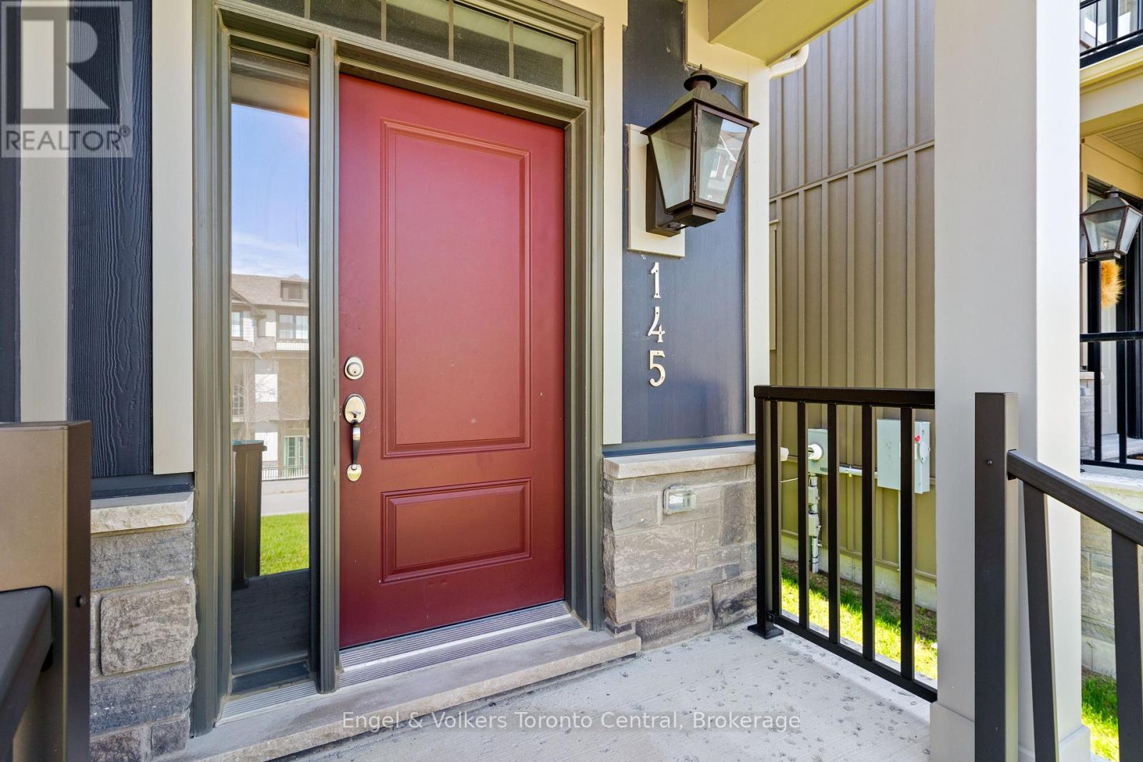 145 Sycamore Street Property Photo 10