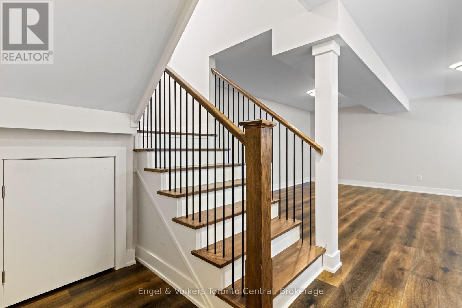 145 Sycamore Street Property Photo 36