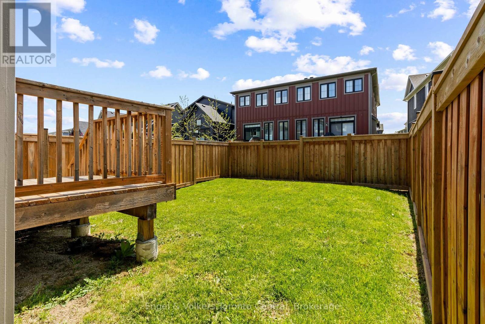 145 Sycamore Street Property Photo 44