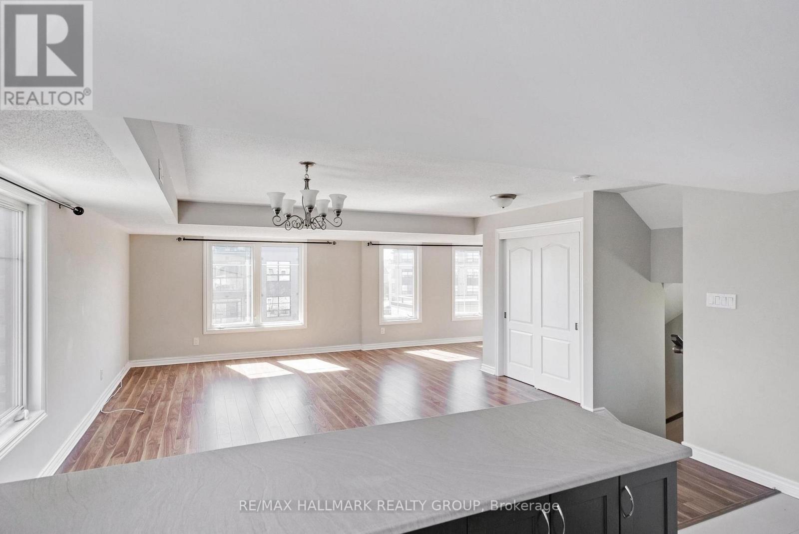 255b Titanium Private Property Photo 12