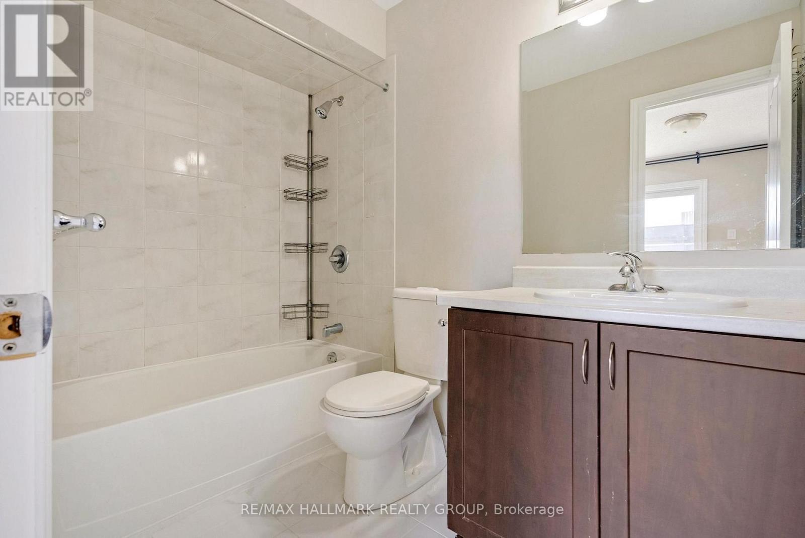 255b Titanium Private Property Photo 19