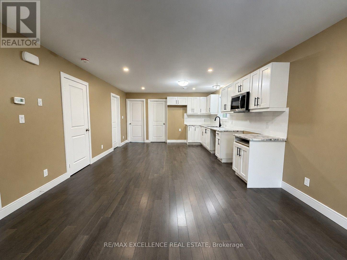 18 Huff Avenue Property Photo 7