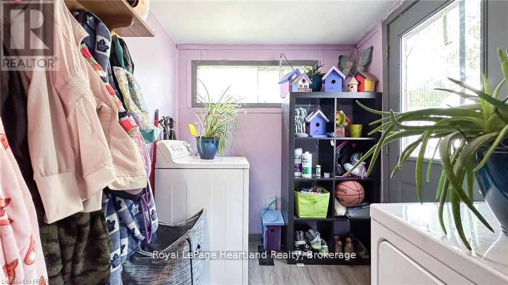 3064 Patrick Street Property Photo 10