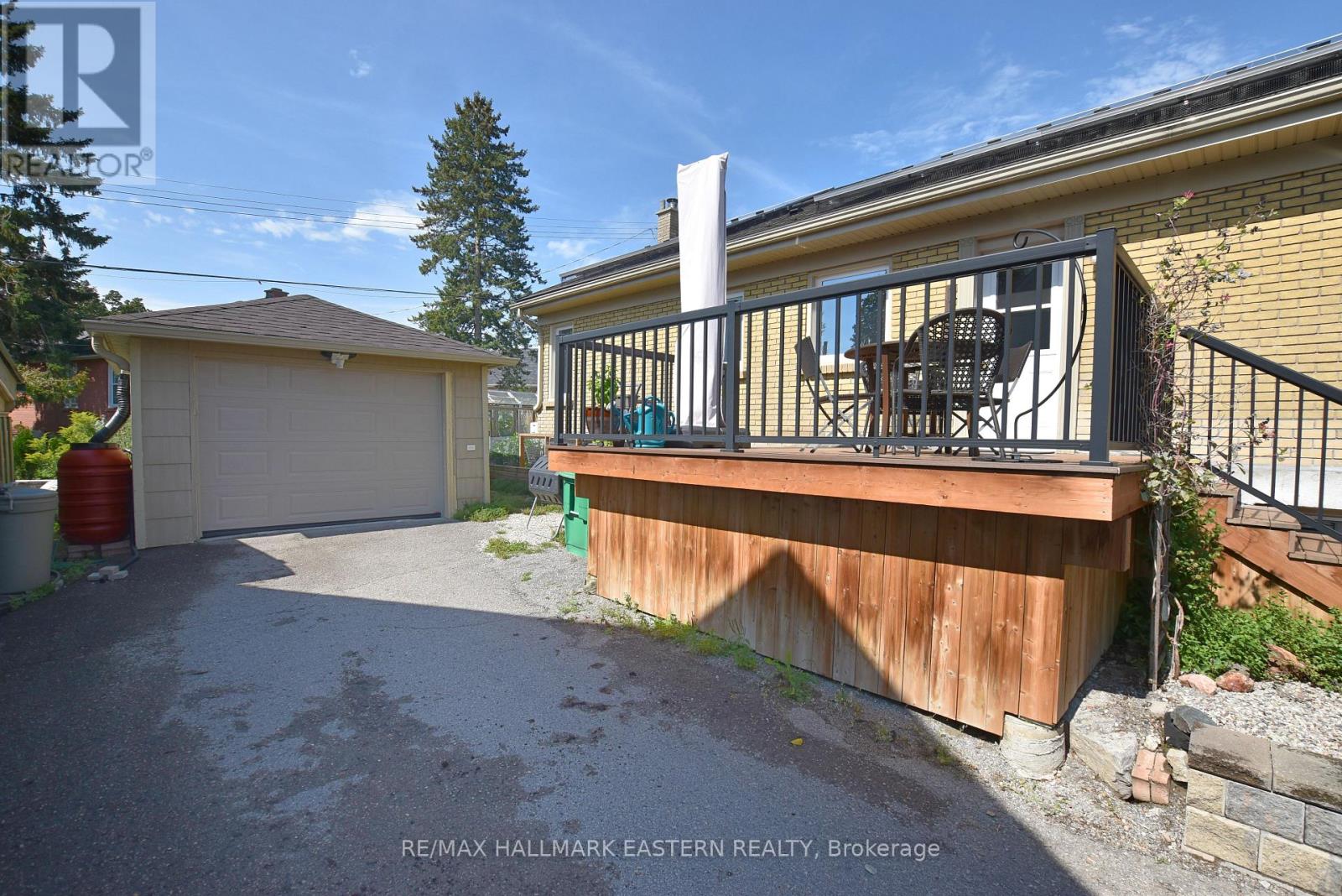 819 Rishor Crescent Crescent Property Photo 20