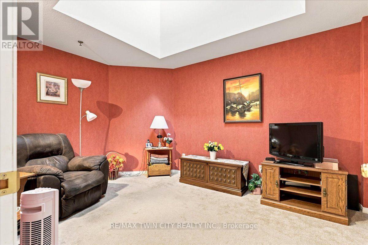 217 - 1009 Queenston Road Property Photo 25