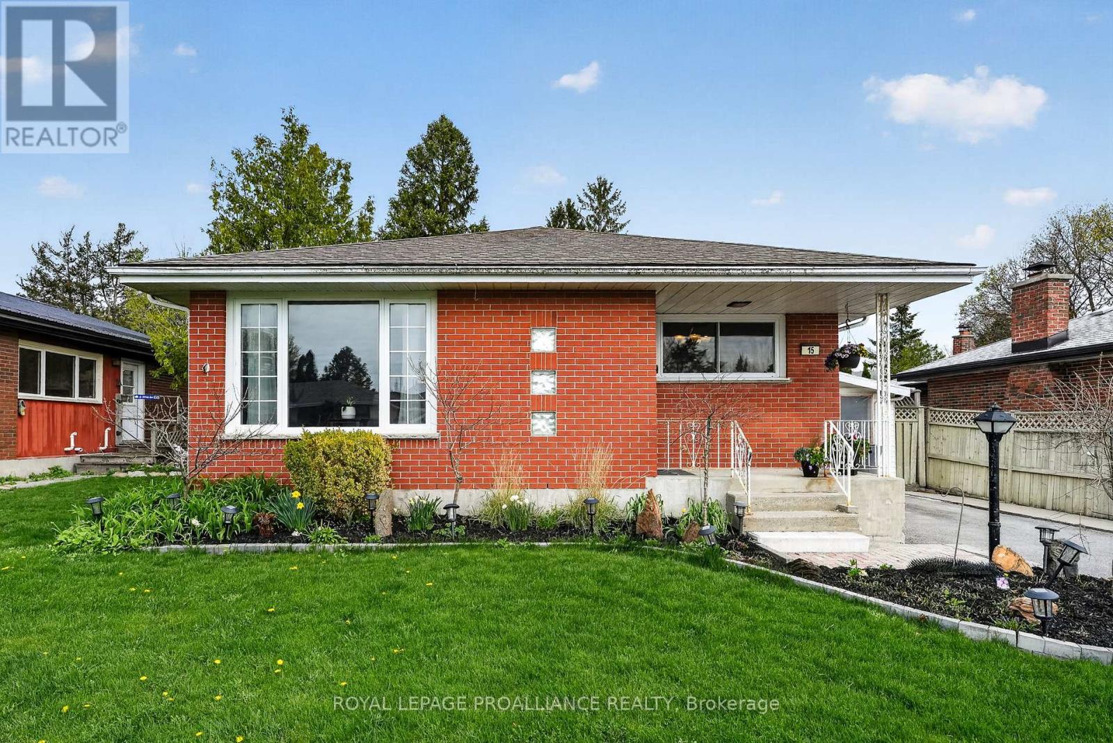 15 GEARIN STREET