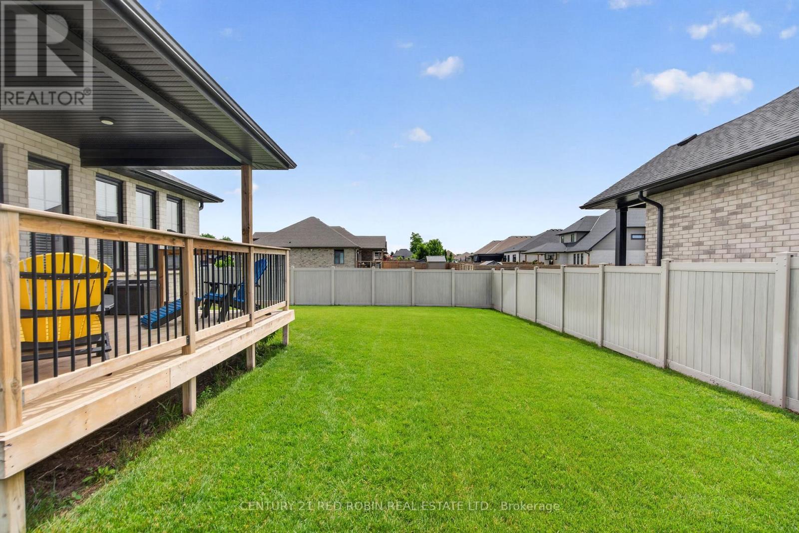 35 Elliot Street Property Photo 36