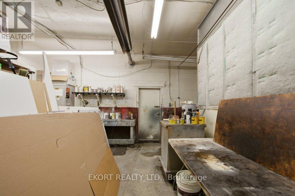 200 Stanley Street Property Photo 14