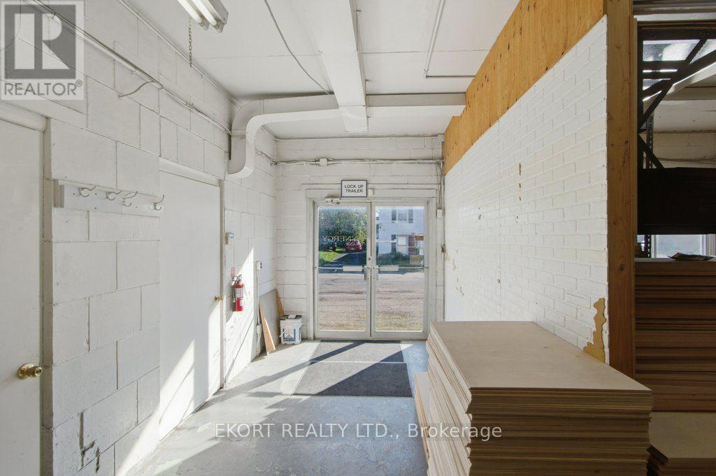 200 Stanley Street Property Photo 18