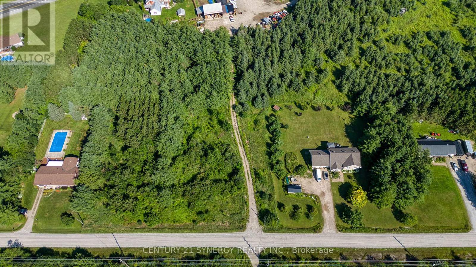 15839 Highway 7 Highway Property Photo 6
